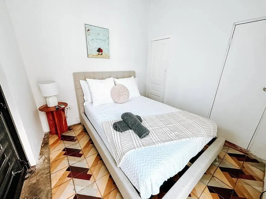 산후안 Colonial Style House For 8 Walk To Condado Beach 빌라 펜션